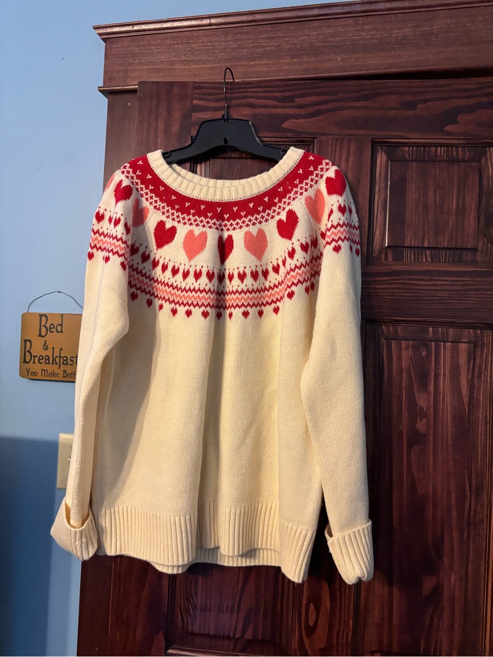 Kiel James Patrick Cream Crewneck Sweater with Red Heart Yoke